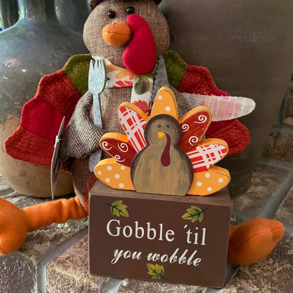 Festive Turkey Decor